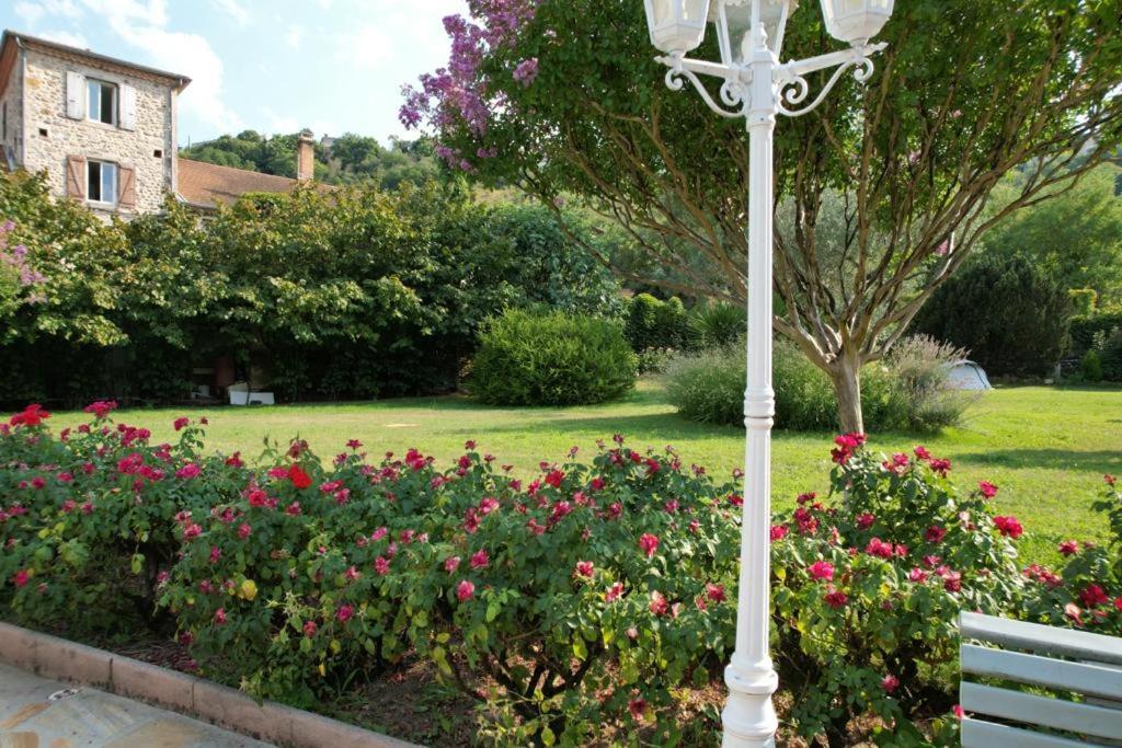 Gite 5 "Le Laurus" Aux Magnolias Aubenas Exterior foto